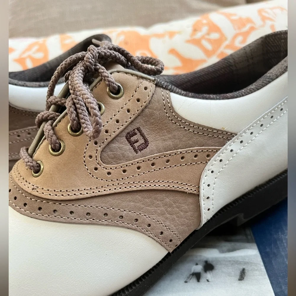 NWB FootJoy SoftJoys Terrains White and Tan Golf Shoes. Women's Size: 6.